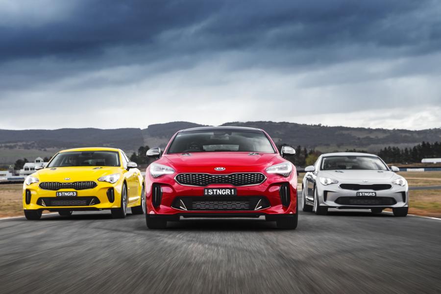  Kia Stinger GT (CK) 2017 года  (AU) (фото 13 из 20)